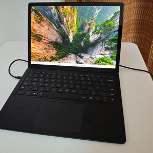 Microsoft Surface Laptop 3 – 13.5" Touch-Screen –  16GB Intel Core I7 SSD 256GB